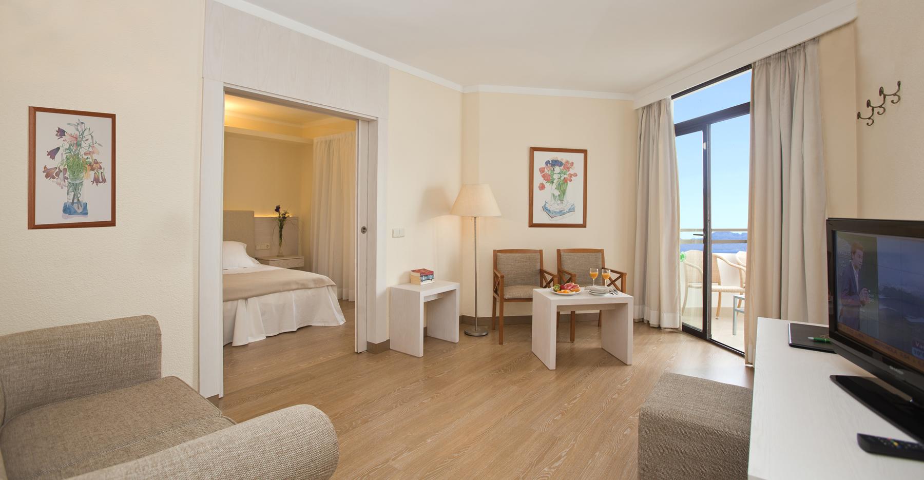 Hotel Sabina Playa (Adults Only) กาลามิยอร์ ภายนอก รูปภาพ